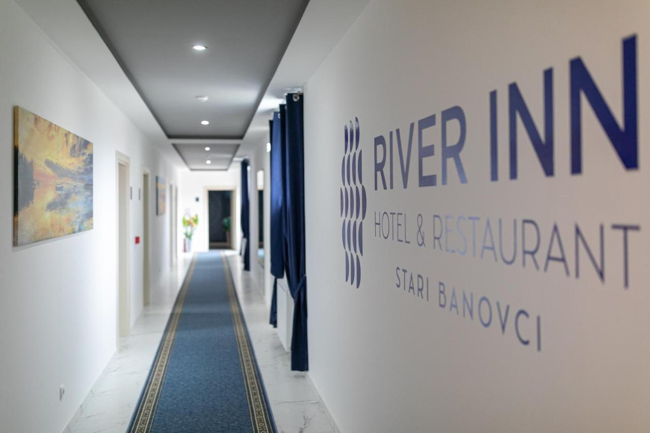 River Inn Stari Banovci エクステリア 写真